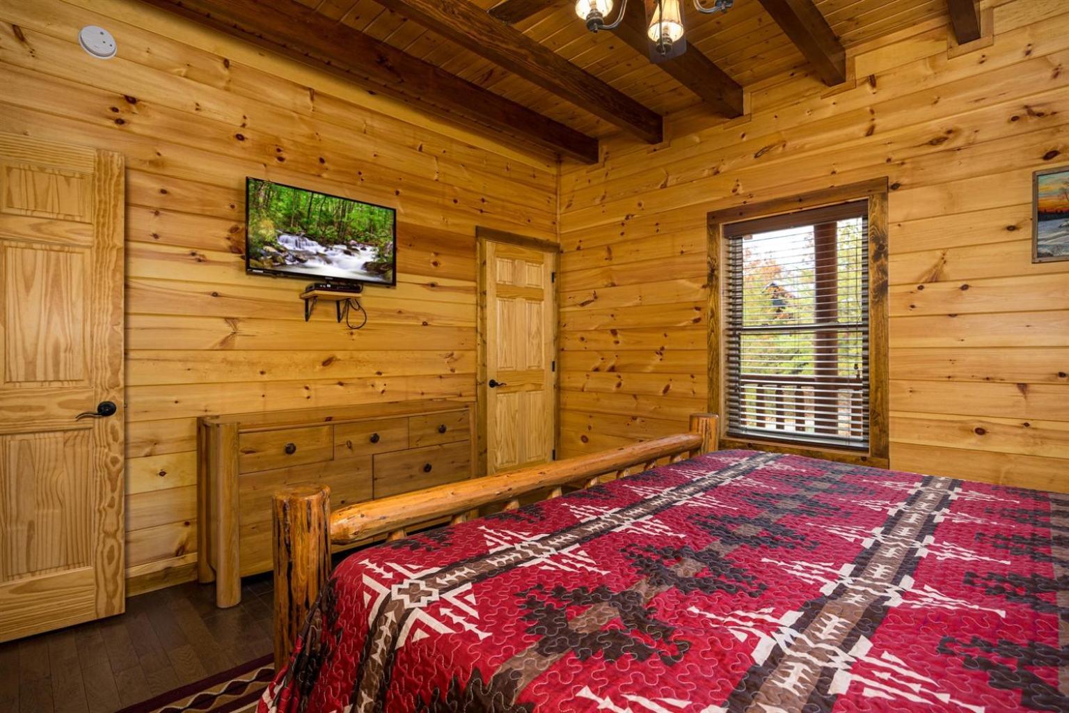גטלינבורג Ridge View Lodge Nature And Mountain View - Hot Tub - Firepit - Yard - Games מראה חיצוני תמונה