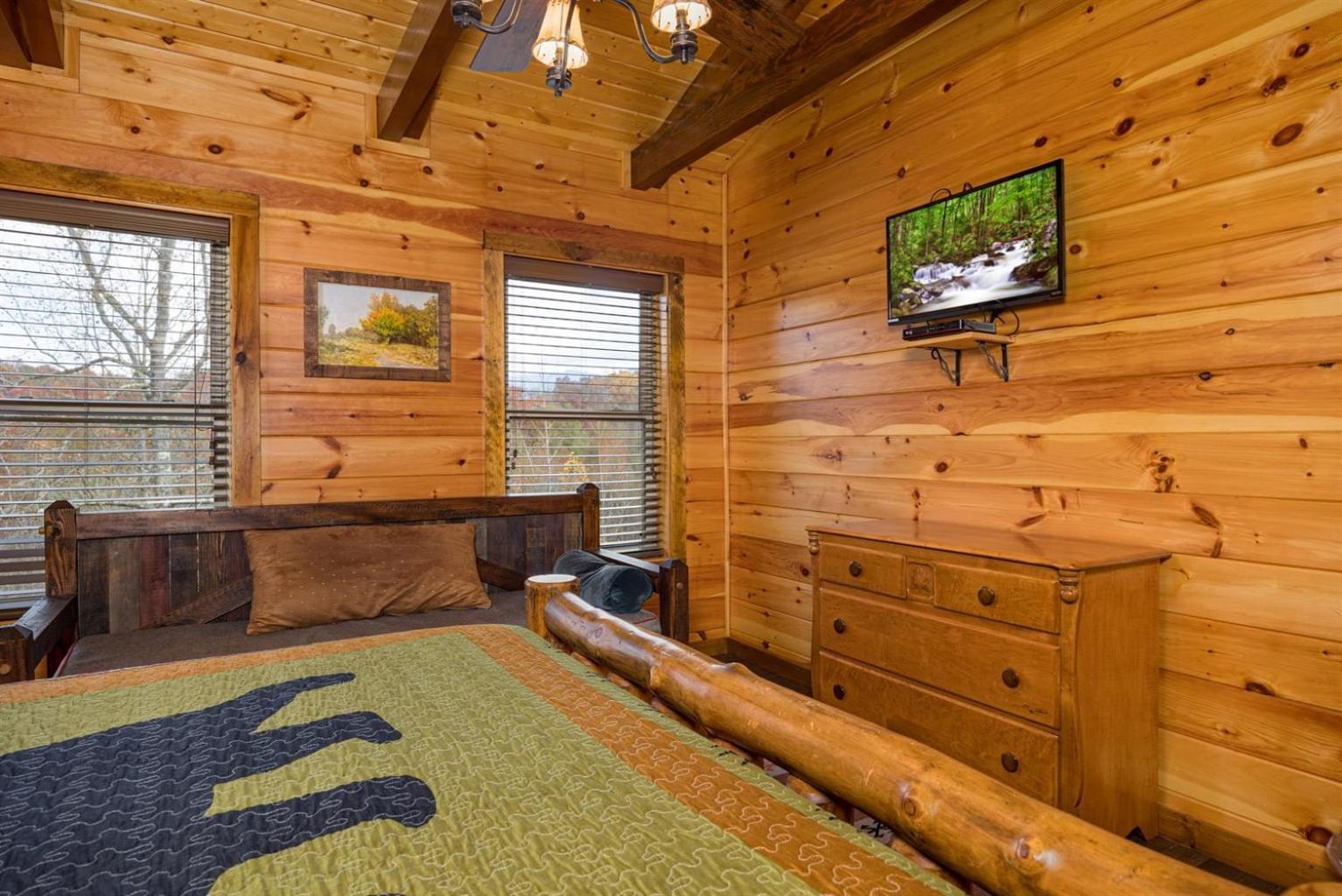 גטלינבורג Ridge View Lodge Nature And Mountain View - Hot Tub - Firepit - Yard - Games מראה חיצוני תמונה